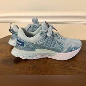 Nike Men’s React Infinity Run Flyknit 3